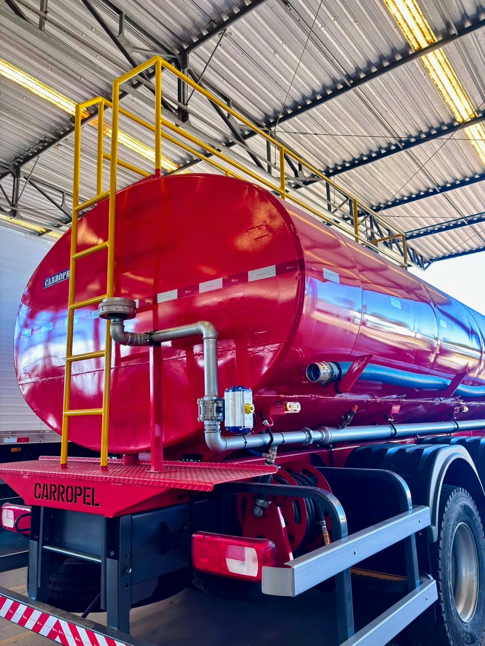 tanque-pipa-aço-carropel-2
